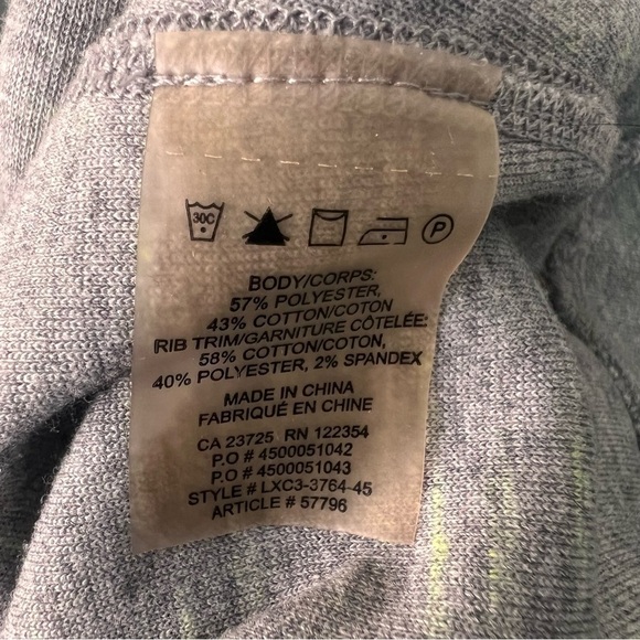 Aritzia Parklife Grey Cropped Hoody Size Small Casual Cozy Monochrome Neutral - Picture 9 of 11